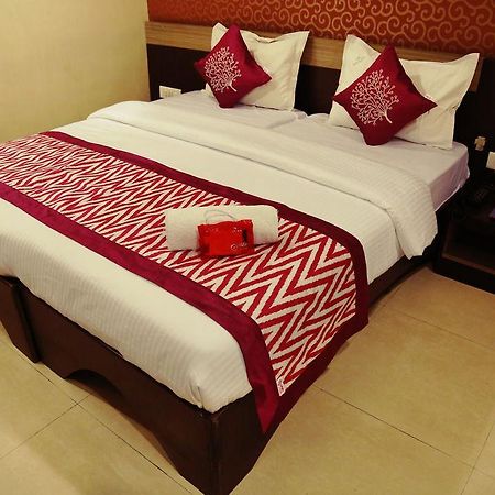 Oyo Rooms Yerwada Chowk ปูเน่ ภายนอก รูปภาพ