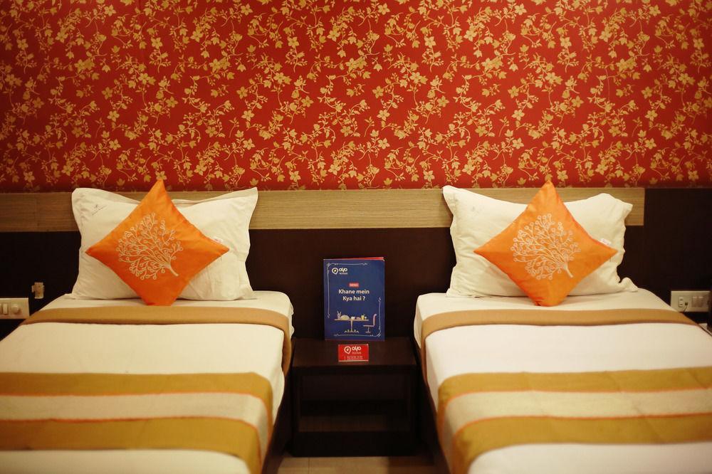 Oyo Rooms Yerwada Chowk ปูเน่ ภายนอก รูปภาพ
